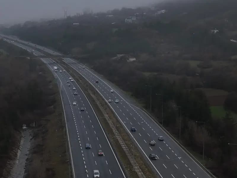 Bayram Dönüşü: Yollarda Yoğun Trafik Başladı