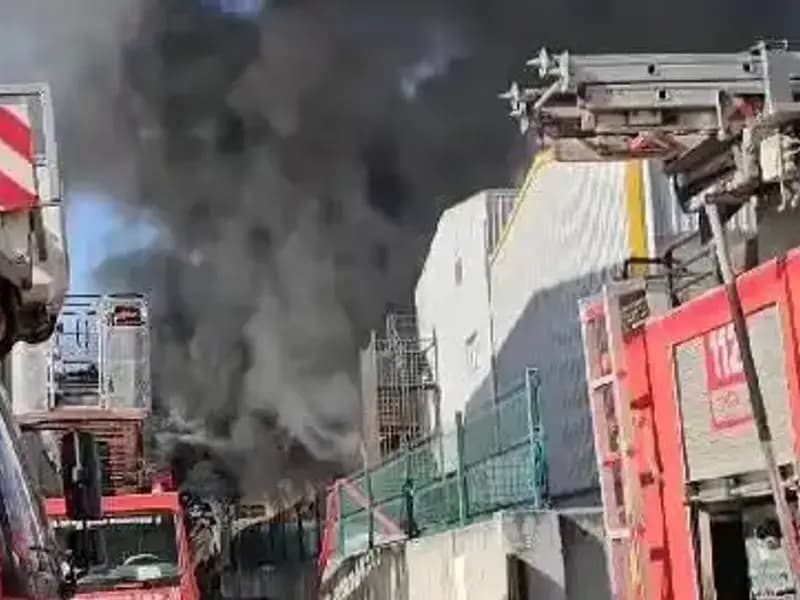 Tuzla'daki Fabrika Yangını: Kontrol Altına Alındı, Nefesler Tutuldu!