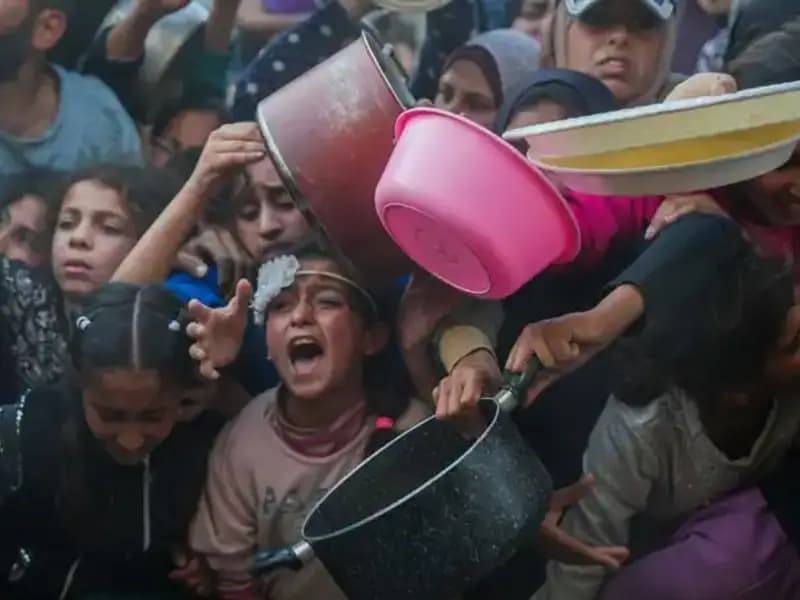 Gazze'de Açlık Krizi: Un Stokları Tükendi, Kardeşler Açlıkla Mücadele Ediyor!