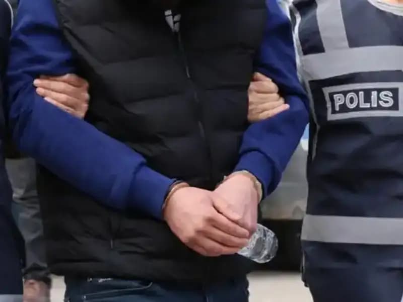 DAEŞ’e Yönelik 4 İlde Düzenlenen Operasyonlarda 4 Gözaltı Yapıldı