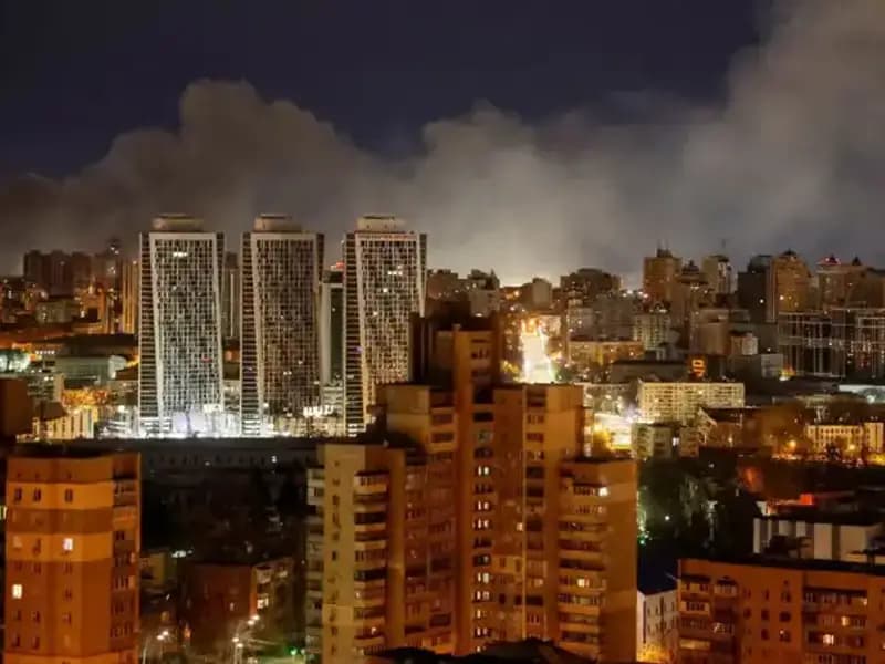 Ukrayna'da Rusya'nın Yeni Saldırısı: Kiev'de 3 Yaralı