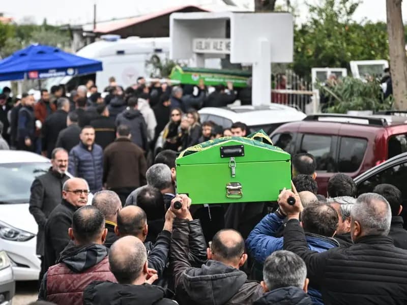 Yangın faciasında hayatını kaybedenlere veda