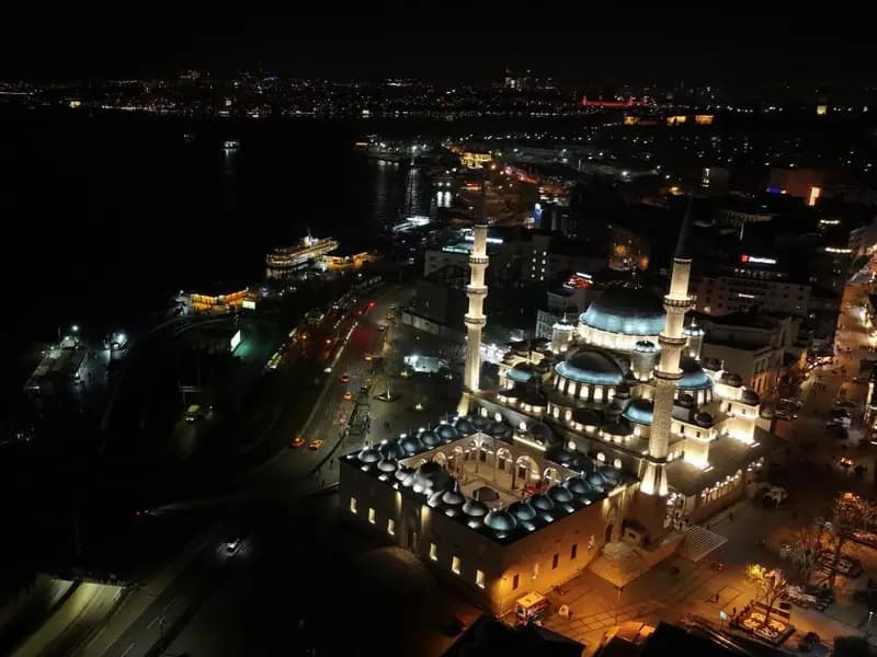 Mübarek Miraç Kandili'ni Kutluyoruz!