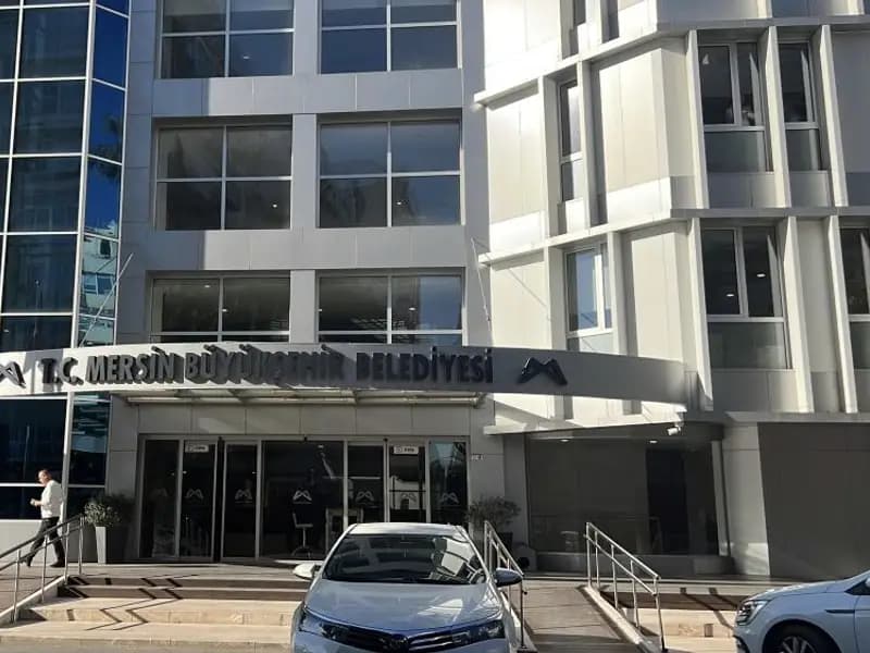 Mersin Büyükşehir Belediyesi'nde Rüşvet ve İhaleye Fesat İddiaları