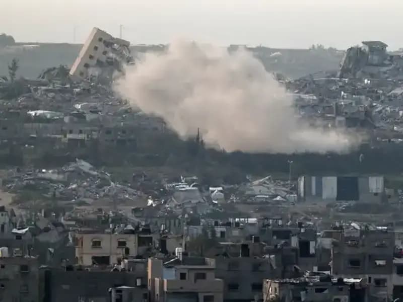 İsrail Gazze'de Şiddeti Tırmandırıyor: Son Saldırılarda 43 Filistinli Hayatını Kaybetti