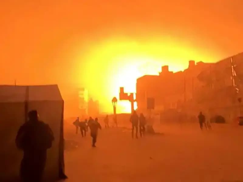 İsrail, Hastane Saldırısında Acil Servisi Tamamen Yıktı!