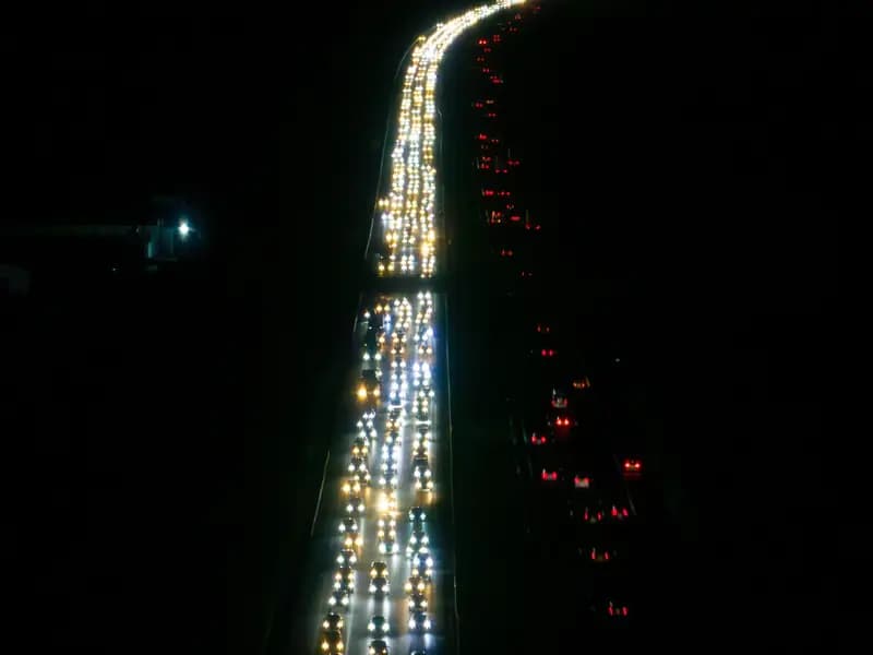 Bayram Dönüşünde Trafik Çilesi: Yoğunluk Kilit Noktalarda Yaşandı