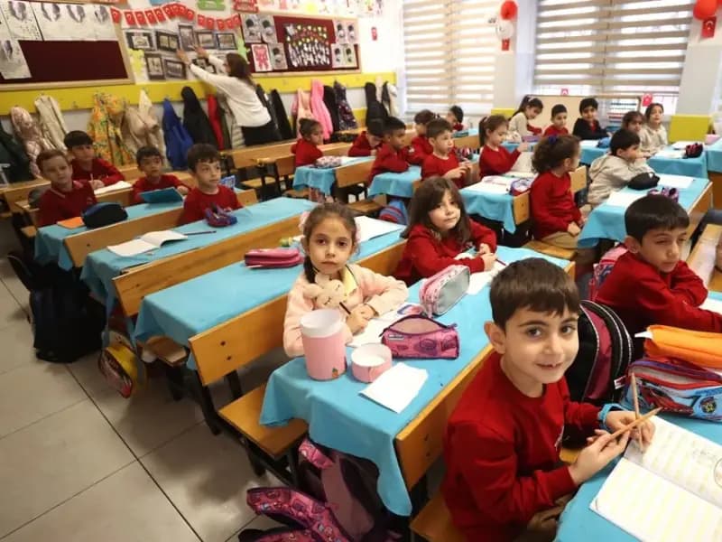 Antalya’da 6 İlçede Taşımalı Eğitime Ara Verildi: Olumsuz Hava Koşulları Etkili