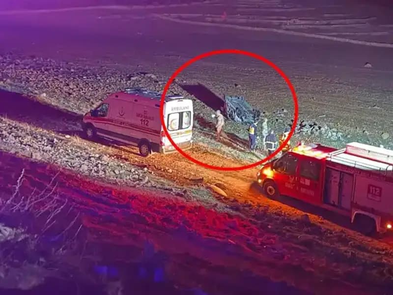 Şarampole Devrilen Araçta Feci Kaza: İki Genç Olumsuz Sonuçla Hayatını Kaybetti