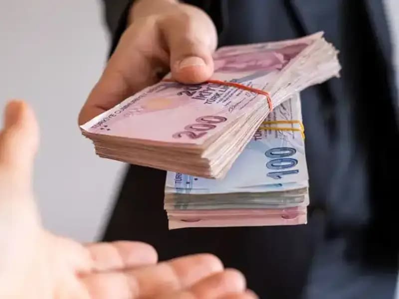 Nisan 2025'te Faizsiz Kredi Veren Bankalar Hangi Avantajları Sunuyor?