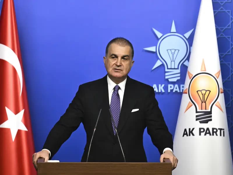 Ömer Çelik: Türkiye, ateşten uzak duracak ve kumpasları biliyoruz