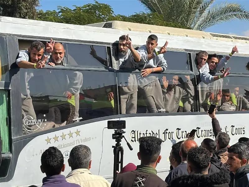 İsrail ve Hamas arasında gerçekleşen rehine takasında 183 Filistinli serbest bırakıldı