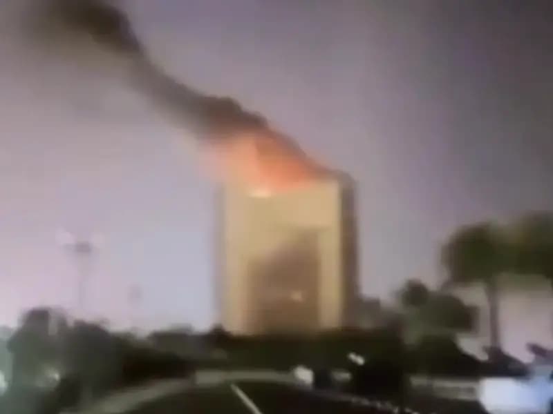 İran'ın İHA Saldırısı Kuveyt Bakanlıklar Kompleksi'ni Vurdu