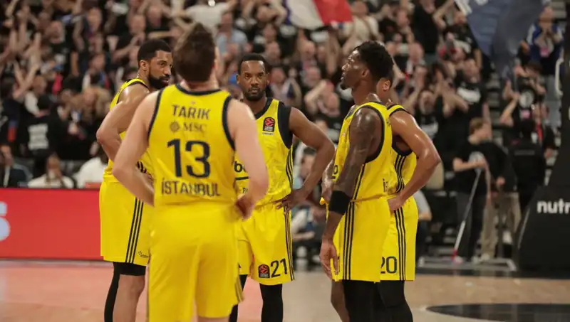 Fenerbahçe, Panathinaikos'u Geride Bırakarak Final Hedefini Gerçekleştirmeyi Amaçlıyor!