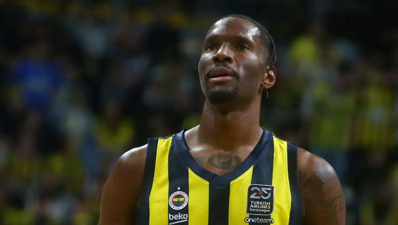 Nigel Hayes-Davis, Yeni Takımıyla Basketbol Dünyasını Salladı!