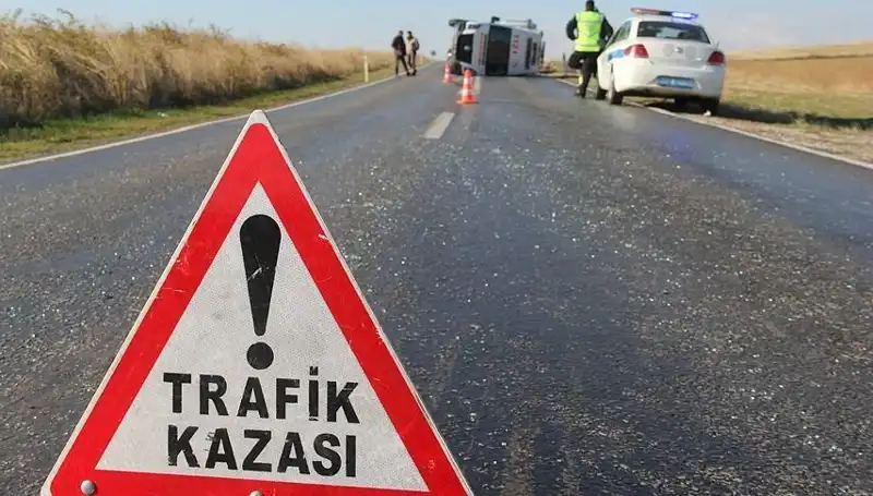 Niğde'de Zincirleme Trafik Kazası: 16 Yaralı, Olayın Ayrıntıları Ortaya Çıktı