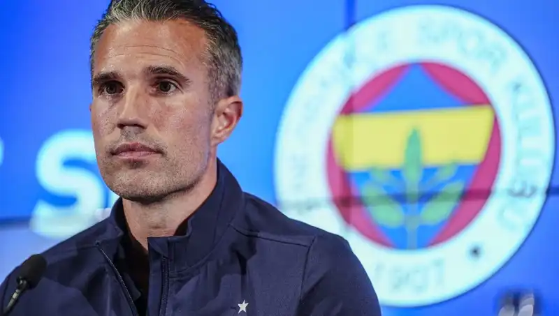 Robin van Persie’den Fenerbahçe İçin Şaşırtan Tur Yüzdesi İddiası
