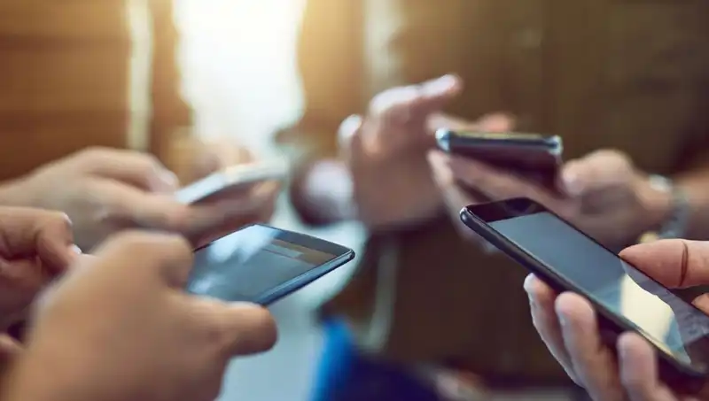 Oppo A5 Pro 4G: Hem Uygun Fiyatlı Hem Dayanıklı Bir Akıllı Telefon