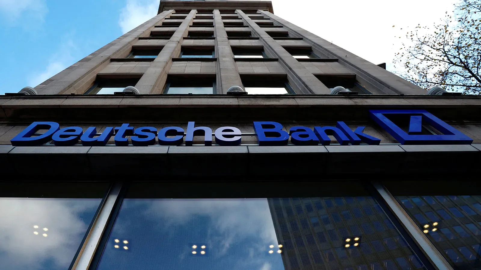 Deutsche Bank’tan 1.4 Milyar Euro Kâr: Finansal Performans Yükselişte