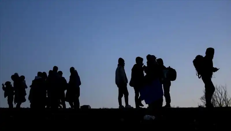 Kırklareli'nde 13 Düzensiz Göçmen Yakalandı: Yeni Bir Gelişme