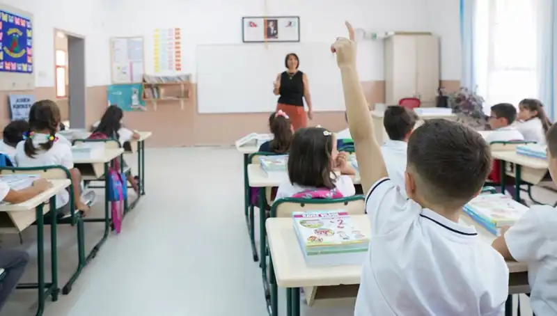 Öğretmenlerin Mayıs Ayı Ek Ders Ödemeleri Bayramdan Önce Hesaplarda mı?