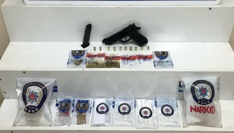 Zonguldak'ta Uyuşturucu Operasyonu: 12 Kişi Gözaltına Alındı ve Büyük Miktarda Uyuşturucu Ele Geçirildi