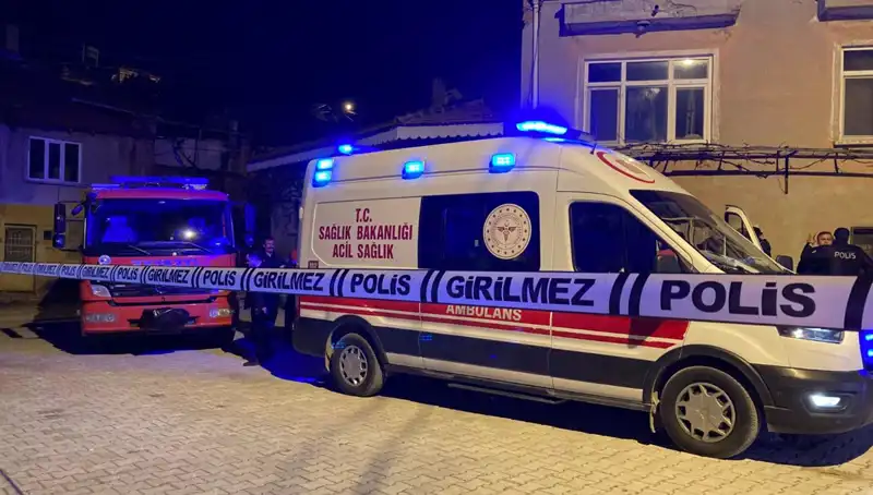 Yaşlı Adamın Evinin İçinde Yangın Faciası: Gizemli Ölüm