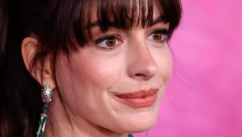 Hollywood'un Dehşet Verici Estetik Trendi: Ölü Deri Enjeksiyonları