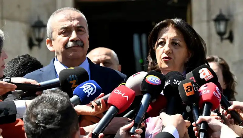 Sırrı Süreyya Önder Kimdir? Hastalığı Hakkında Bilinmeyenler
