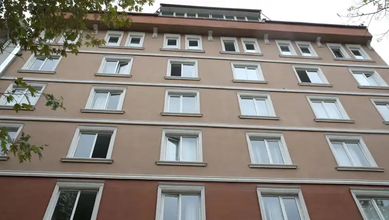 Kastamonu'da Otel Penceresinden Düşen Kadın Hayatını Kaybetti: Olayın Sırrı Ne?