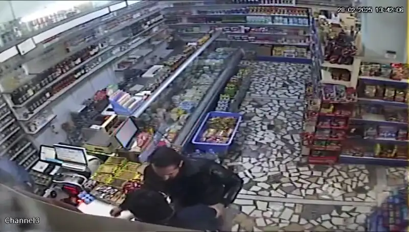 Cezaevi Firarisi Markette Dehşet Saçtı: Bıçakla Korkuttu!