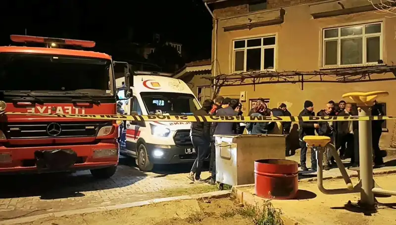 Şok Eden Olay: Yaşlı Adamın Yanmış Cansız Bedeni Bulundu