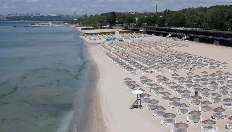 İstanbul Plajlarında 2025 Giriş Ücretleri: Sarıyer, Florya ve Adalar Belli Oldu!