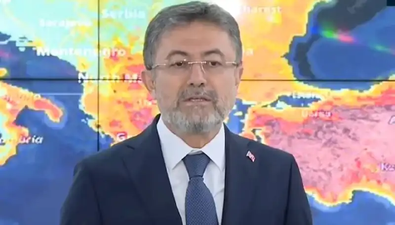 Orman Yangınlarıyla Mücadelede Son Durum: Bakan Yumaklı Açıklama Yaptı