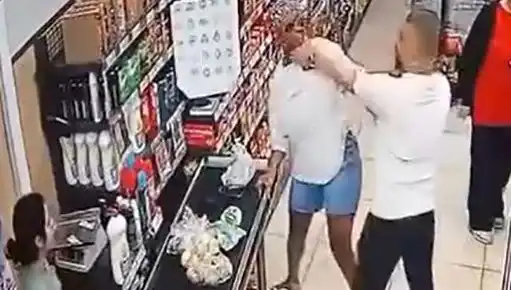 Markette Alevlenen Kavga: Çocukların Gözünde Yaşanan Şok Olay!
