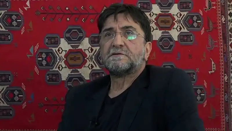 Gazeteci Nihat Genç Hayatını Kaybetti, Medyada Derin Bir Sarsıntı Yarattı