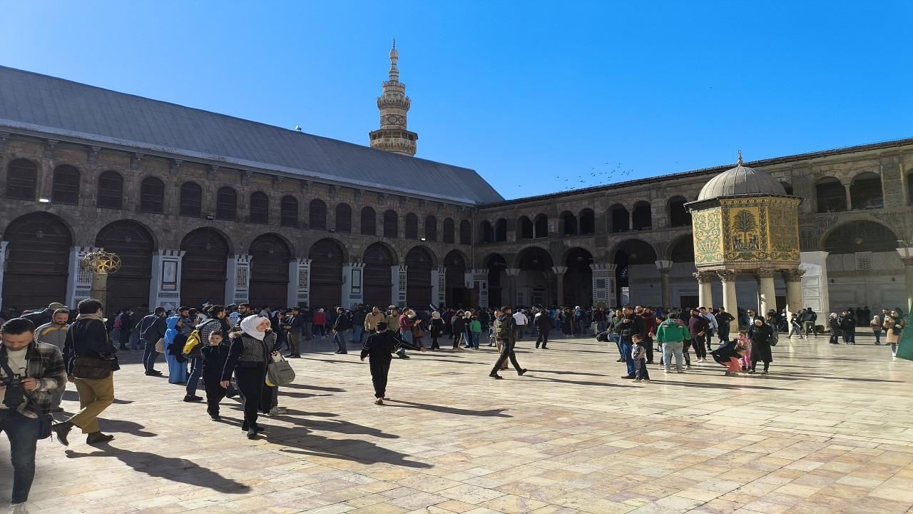 Emevi Camii İmamı: Erdoğan'ın Yardım Eli İyilik Dolu