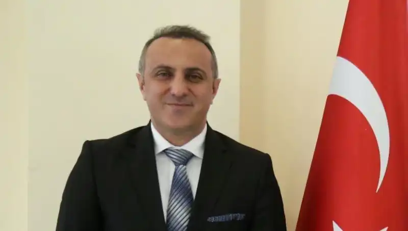 Gümüşhane Üniversitesi'nin Yeni Lideri: Prof. Dr. Oktay Yıldız Kimdir?