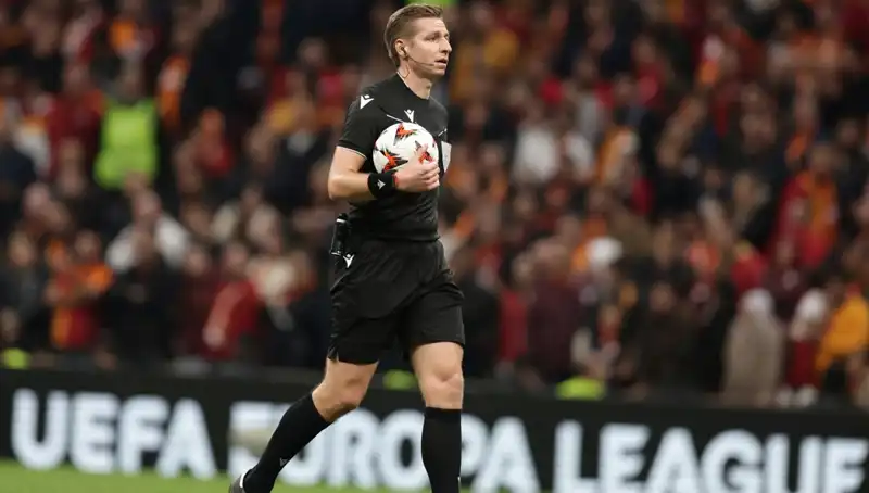 Galatasaray-Antalyaspor Maçında VAR’ı Yönetmeye Asıl Belçikalı Lawrence Geldi!