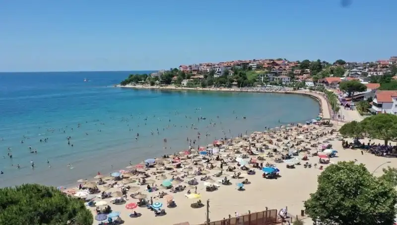 Türkiye'de 5 Plajda Denize Girmek Serbest, Diğerleri Yasaklandı!