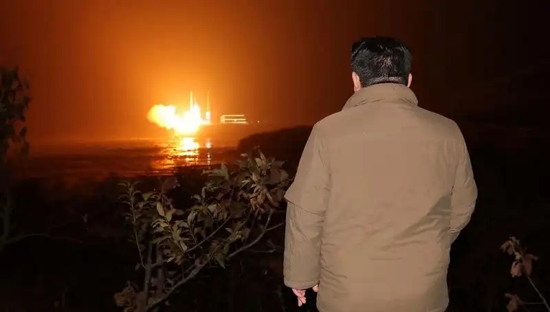 Kuzey Kore'nin Silah Programı: Faturası Amerika'ya Kesiliyor!