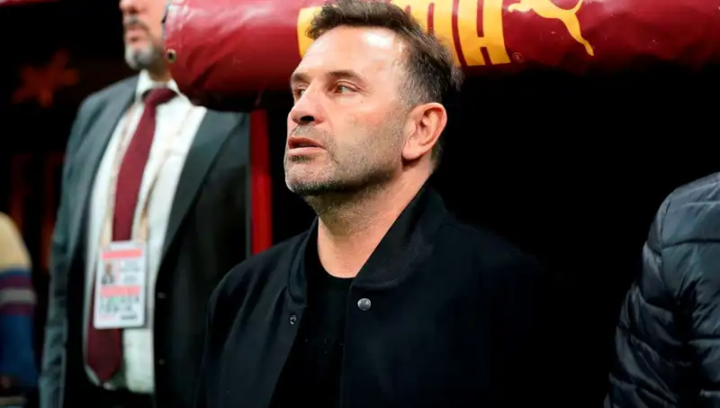 Galatasaray, Okan Buruk ile Yeni Sezona Hazırlanırken Tek Değişiklik Üzerinde Durdu