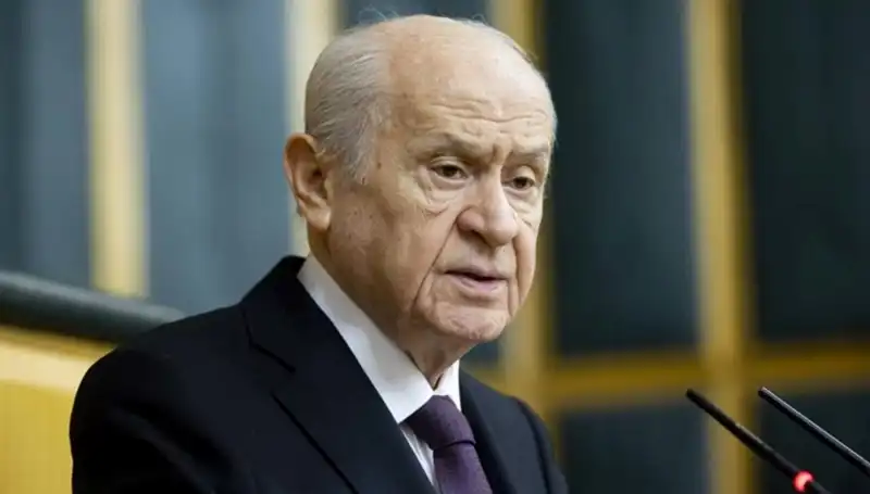 MHP Lideri Bahçeli'den Belediye Başkanlarına Yargılama Çağrısı