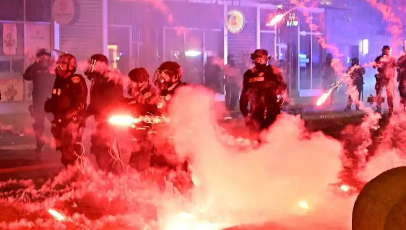 ABD’de İsyan Büyüyor: Los Angeles’taki Protestolar Ülke Geneline Yayılıyor