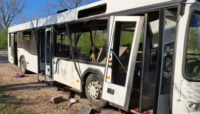 Rusya'nın İşçileri Hedef Aldığı Saldırı: 9 Kişi Hayatını Kaybetti