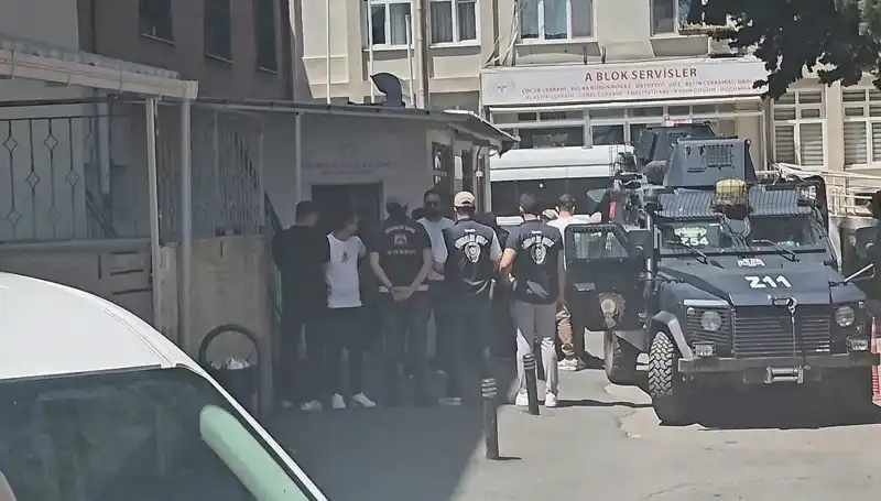 Leman Dergisi Soruşturmasında Dört Tutuklama: Neler Oldu?