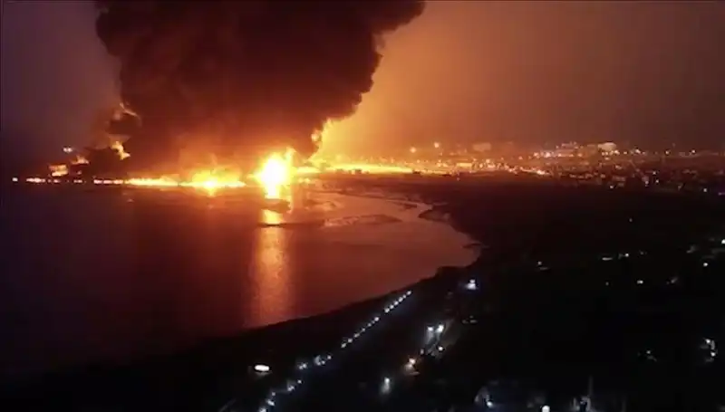 Yemen'de Türk Gemisine Gelen Saldırı Üzerine Gelişmeler