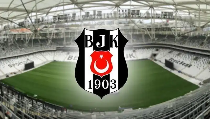Beşiktaş Kulübü, 122. Yaşında Namağlup Tek Şampiyon Olmanın Gururunu Yaşıyor