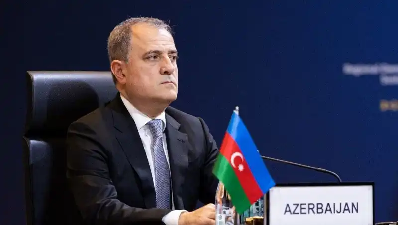 Azerbaycan ve Ermenistan Arasında Barış Anlaşması: Tarihi Adım Atıldı