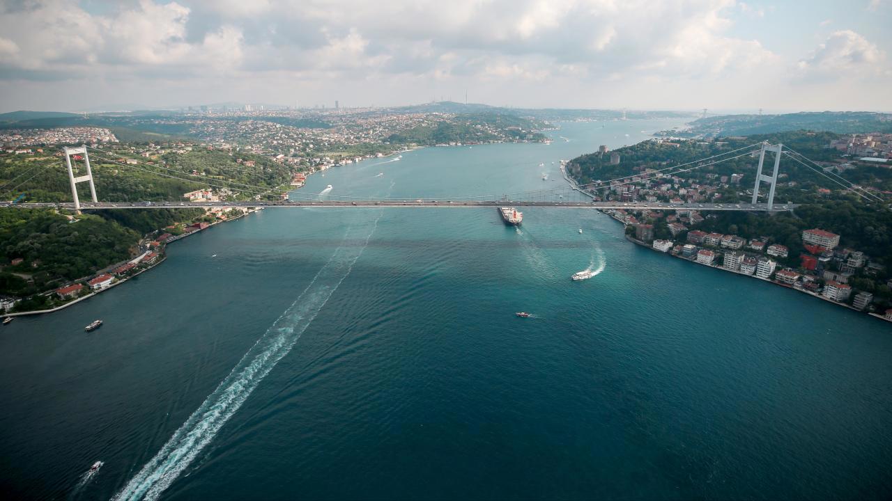 İstanbul Boğazı'nda Gemi Trafiği Kısıtlaması Kaldırıldı